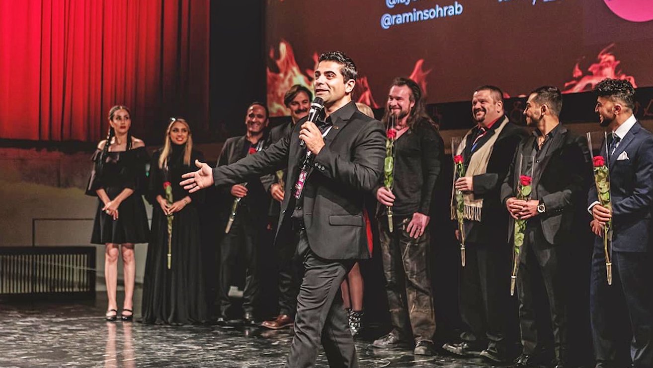 Mielenenergia ja Ahoo yhdistys sisältävät manifestoinnin, energiahoidot, tietoisuustyön, retriitit, meditaatiot, hyvinvointivalmennukset, henkisen kasvun, terveyden tukemisen, tapahtumat, yhteisöllisyyden, itsensä kehittämisen ja korkeamman värähtelyn aktivoimisen.